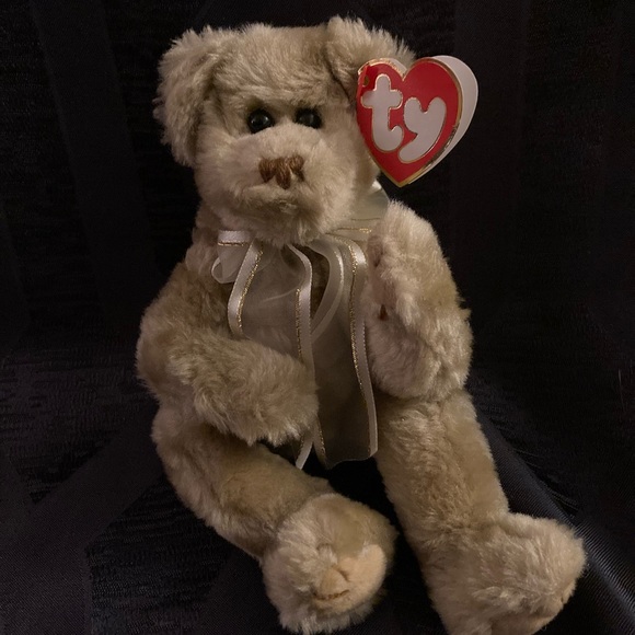 1993 Ty Baby Teddy Bear- The Attic Treasures Collection: Beverly - Picture 1 of 4